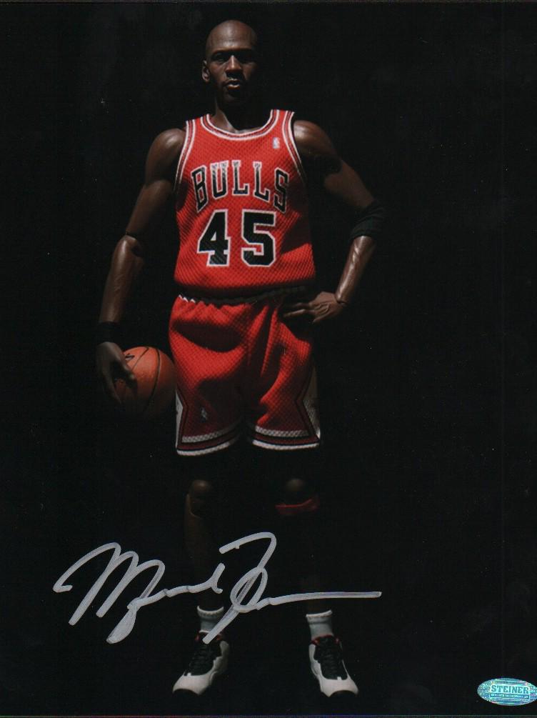 Michael Jordan Steiner signed photograph (1 of 1)