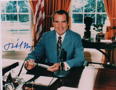 Richard Nixon signed photograph: A scarce 8x10 of Nixon in the White House signed with COA