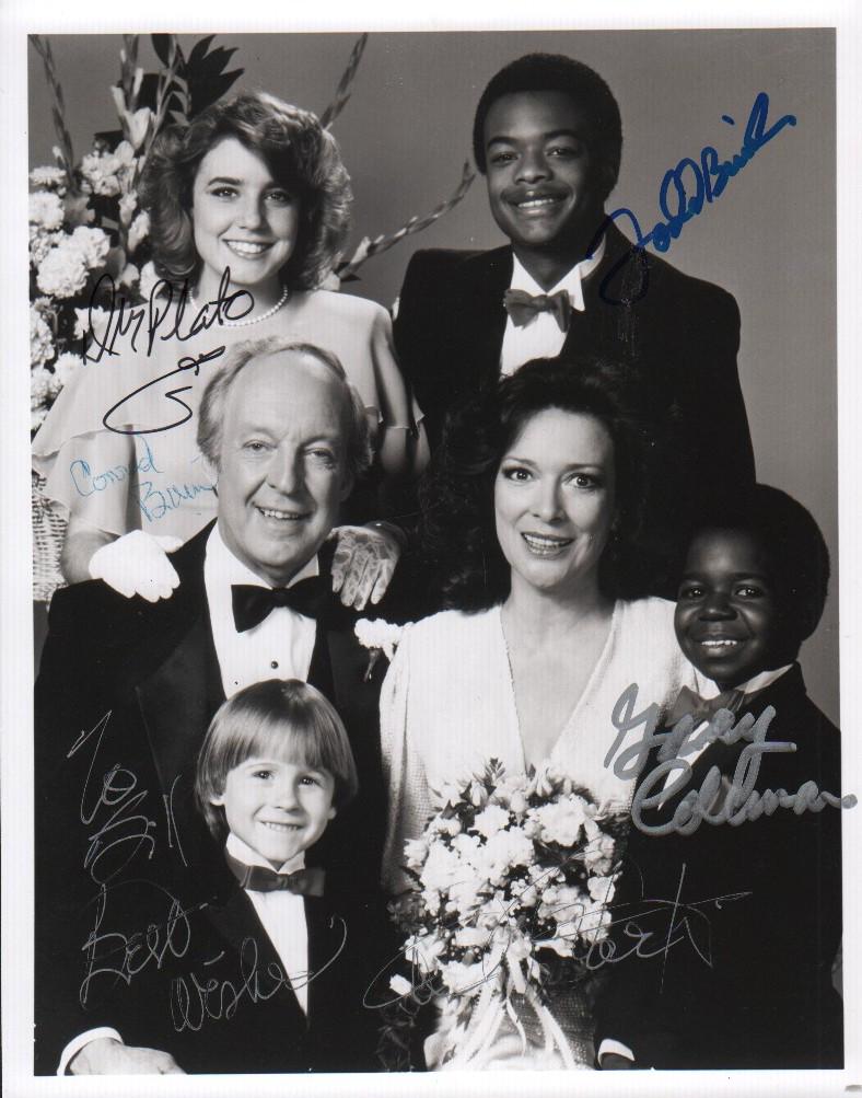 Different Strokes rare cast signed photograph (1 of 1)