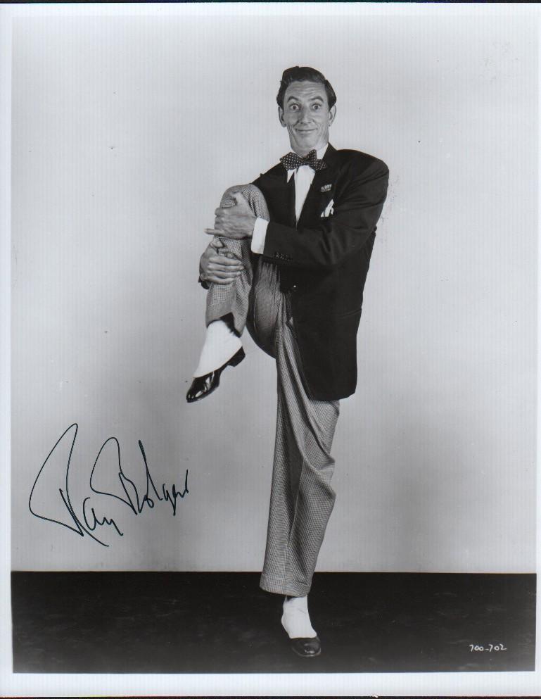 Ray Bolger Scarecrow of Oz signed (1 of 1)