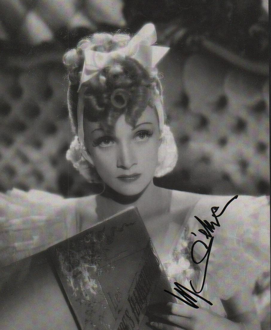 Marlene Dietrich signed photograph (1 of 1)