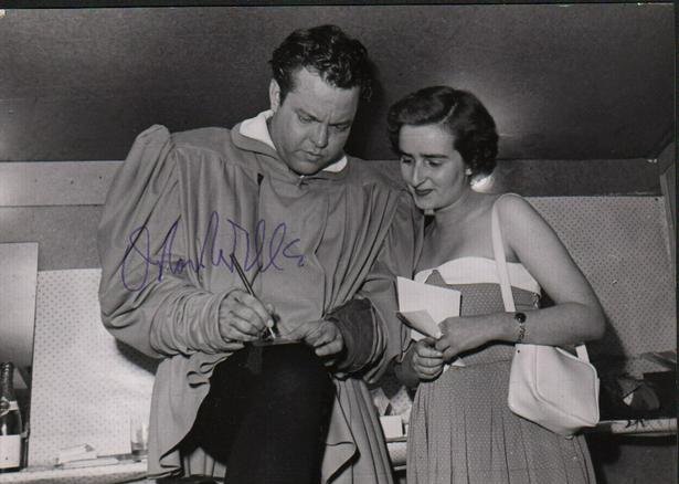 Orson Welles signed photograph (1 of 1)