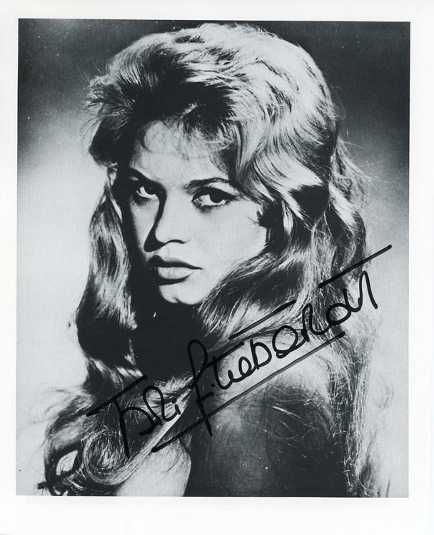 Brigite Bardot signed photo (1 of 1)