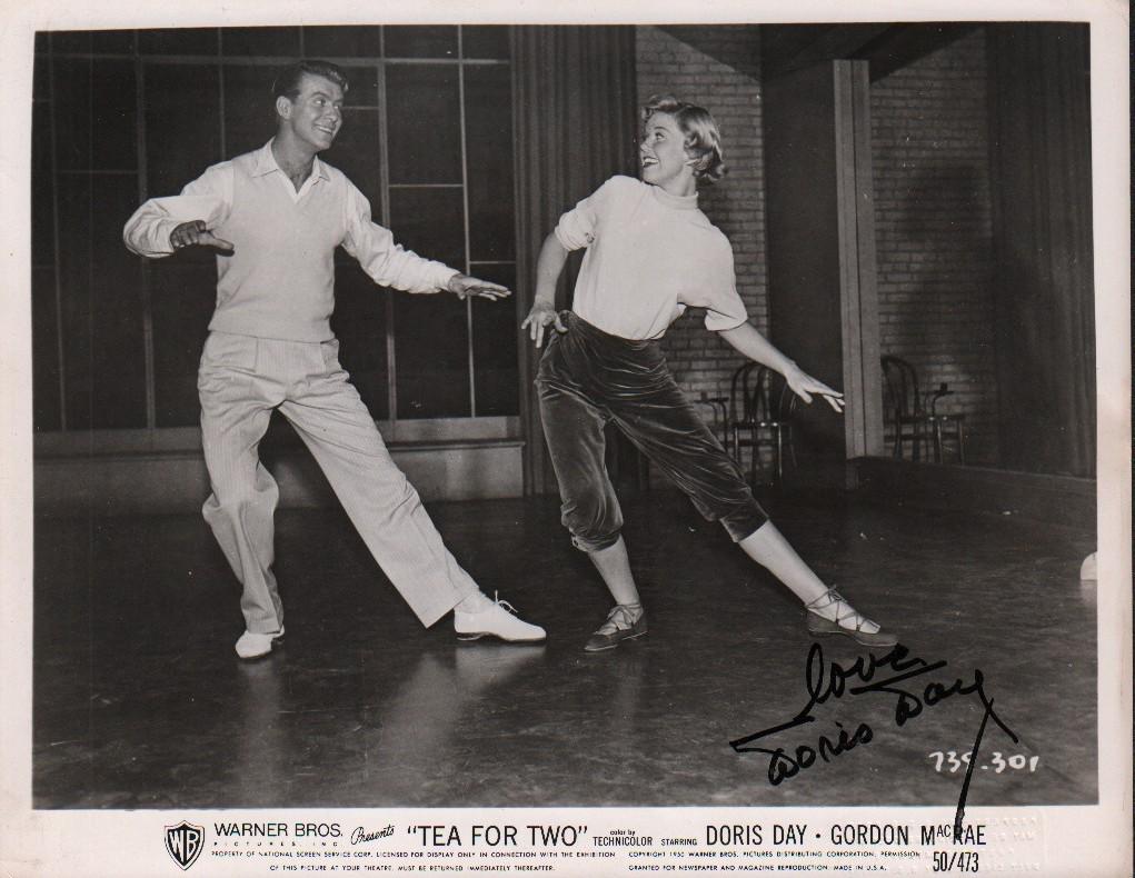 Doris Day vintage signed photograph (1 of 1)