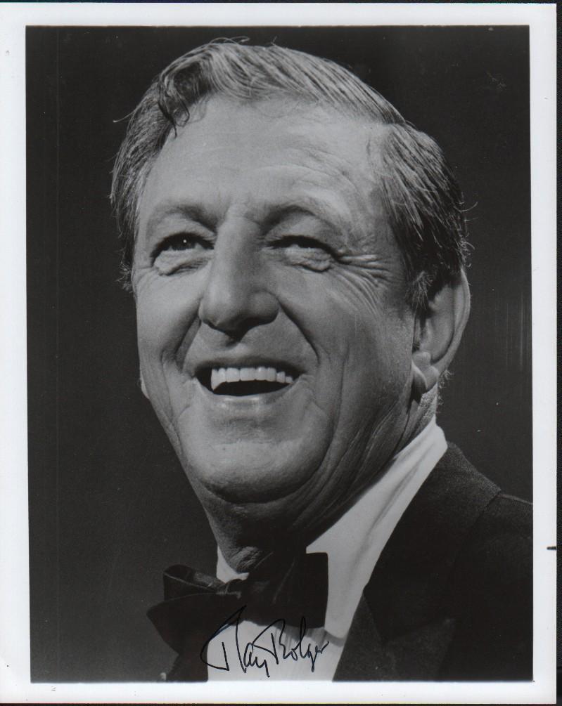 Ray Bolger signed photograph (1 of 1)