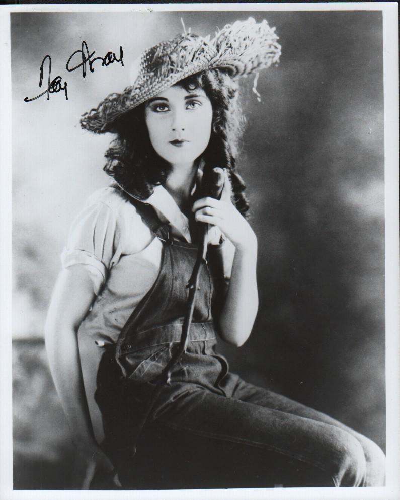 An unusual early signed photo of the King Kong star (1 of 1)