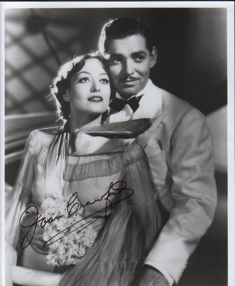Joan Crawford signed photograph (1 of 1)