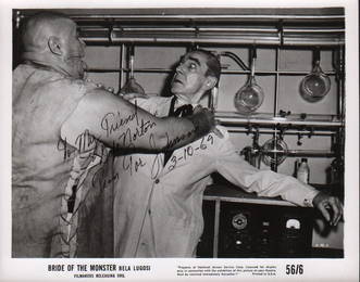 Tor Johnson RARE signed phot0