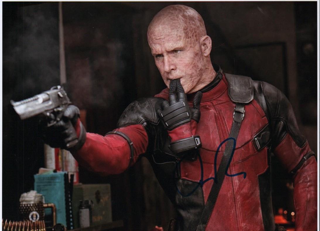 Ryan Reynolds signed Deadpool 8x10 (1 of 1)