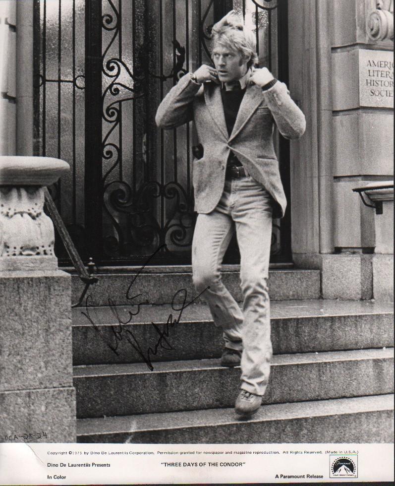 Robert Redford vintage signed photograph (1 of 1)