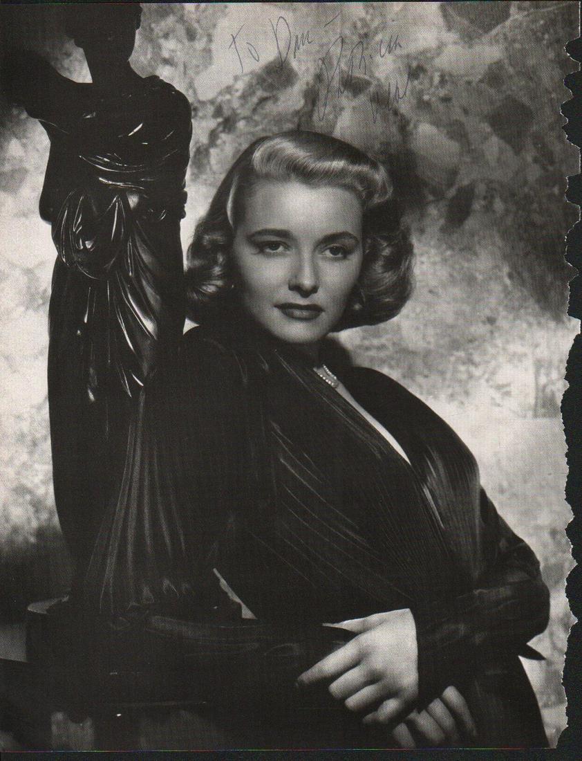 Patricia Neal signed photograph: A nice vintage signed larger 9x12 taken from a heavy coffee table book with COA These were all obtained in person by the over 50 year interviewer at the San Francisco newspaper with COA
