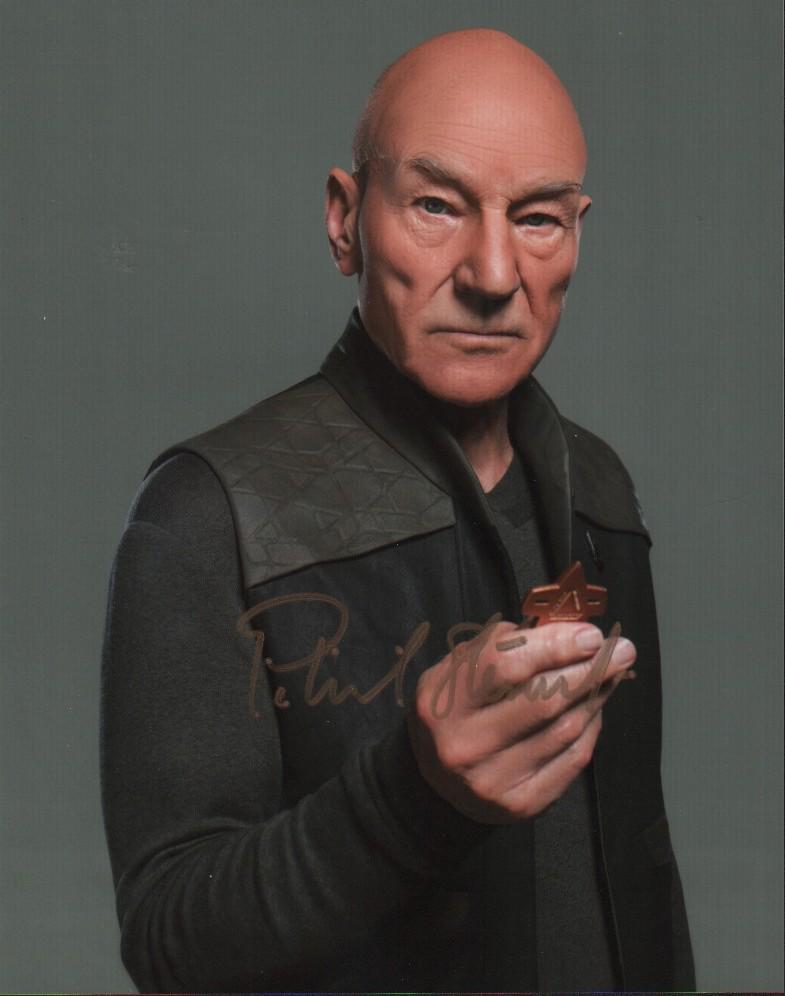 Patrick Stewart signed Picard photograph (1 of 1)