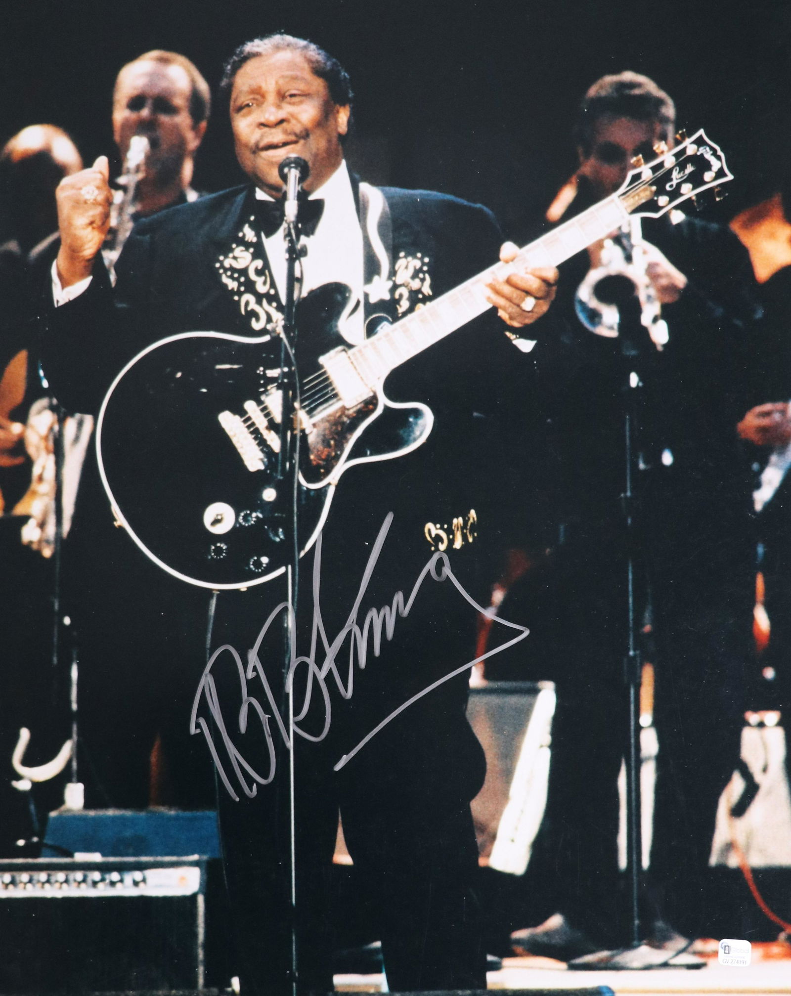 BB King signed 16x20 photograph (1 of 1)
