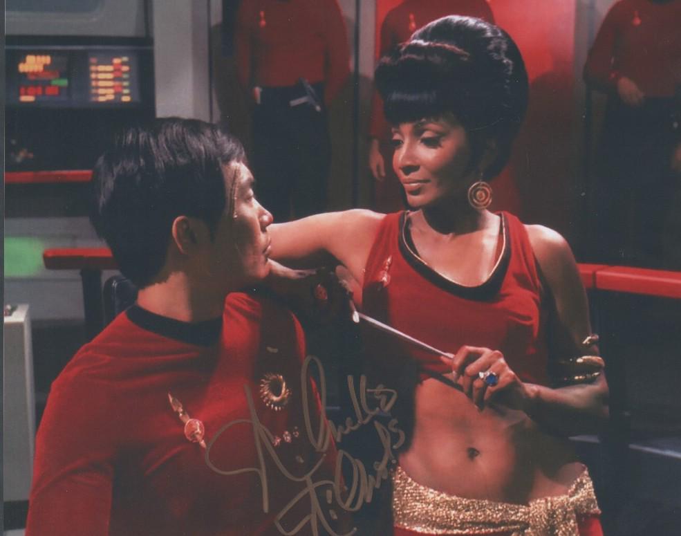 Nichelle Nichols signed Star Trek photograph (1 of 1)