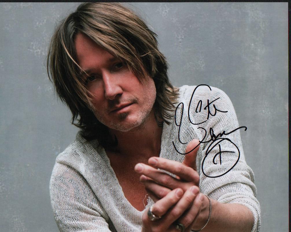 Keith Urban signed photograph (1 of 1)