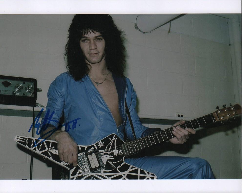 Eddie Van Halen vintage signed photograph (1 of 1)