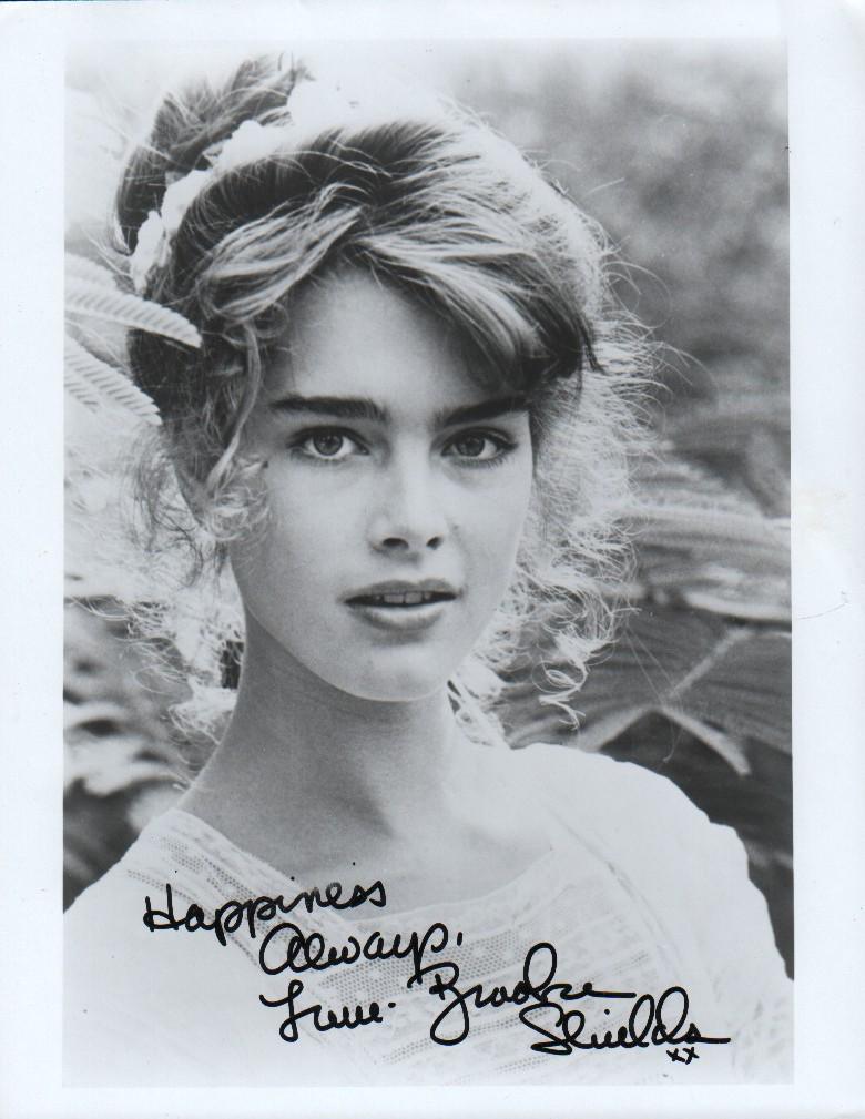 Brooke Shields vintage Pretty Baby signed photograph (1 of 1)
