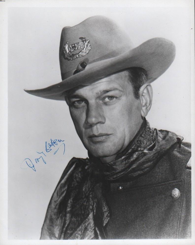 Joseph Cotton vintage signed photograph (1 of 1)