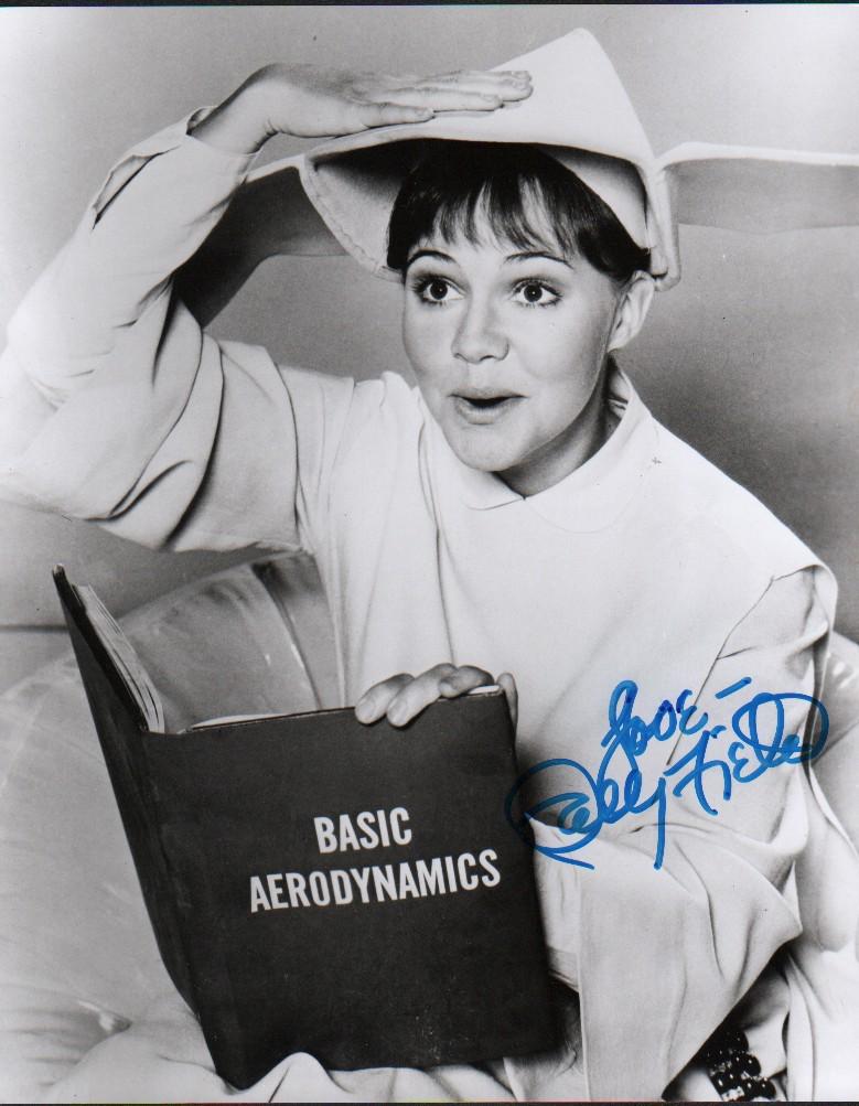 Sally Field Flying Nun signed photograph (1 of 1)