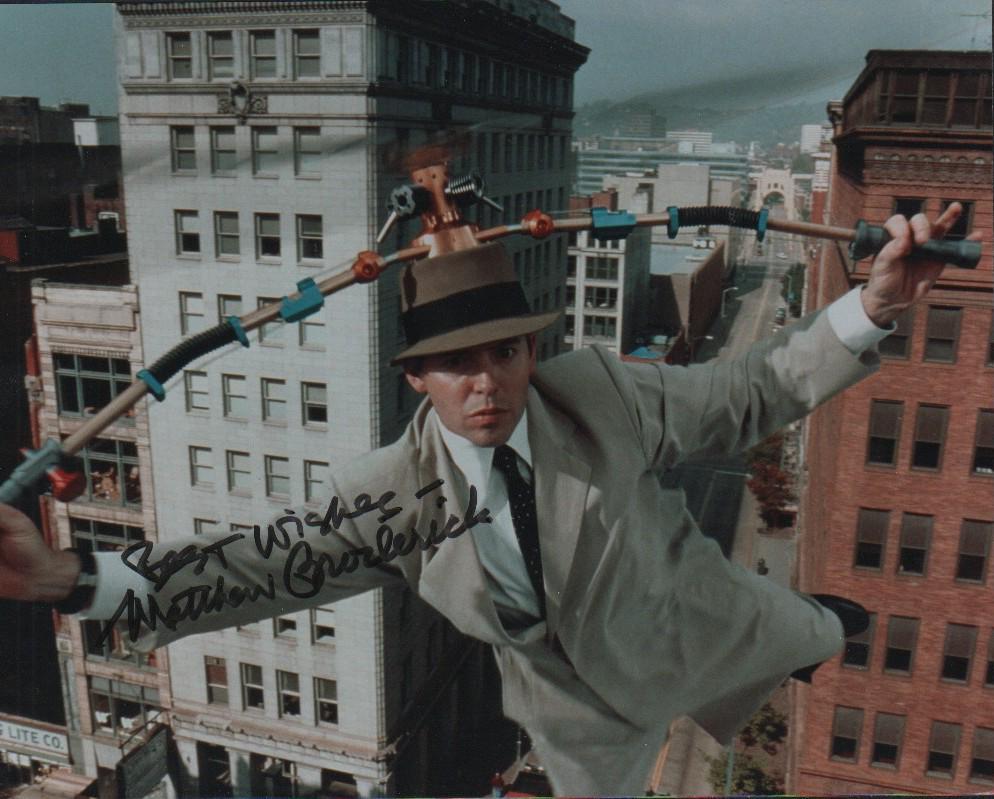 Matthew Broderick signed photograph (1 of 1)