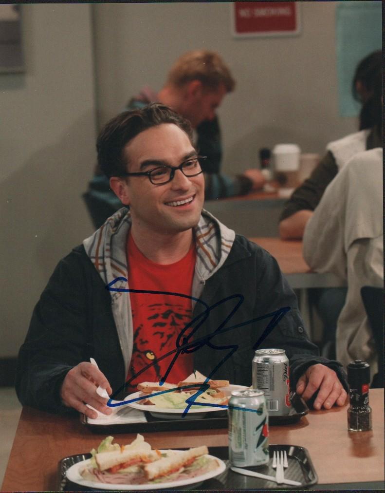 Johnny Galecki Big Bang Theory signed photograph (1 of 1)