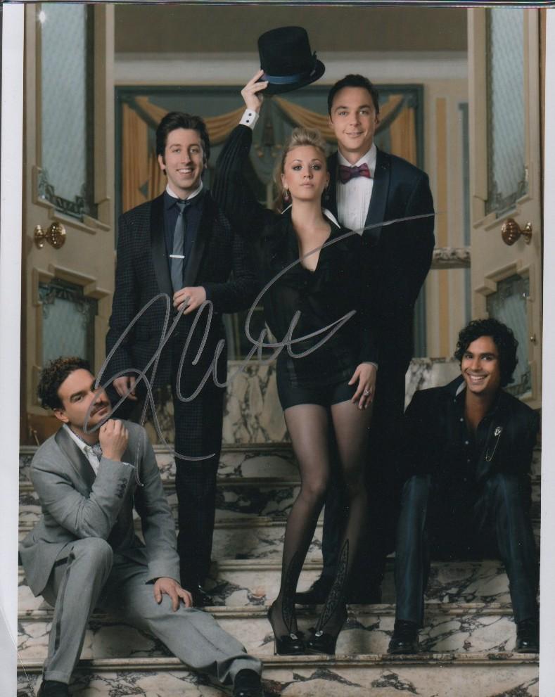 Kaley Cuoco Big Bang Theory signed photograph (1 of 1)