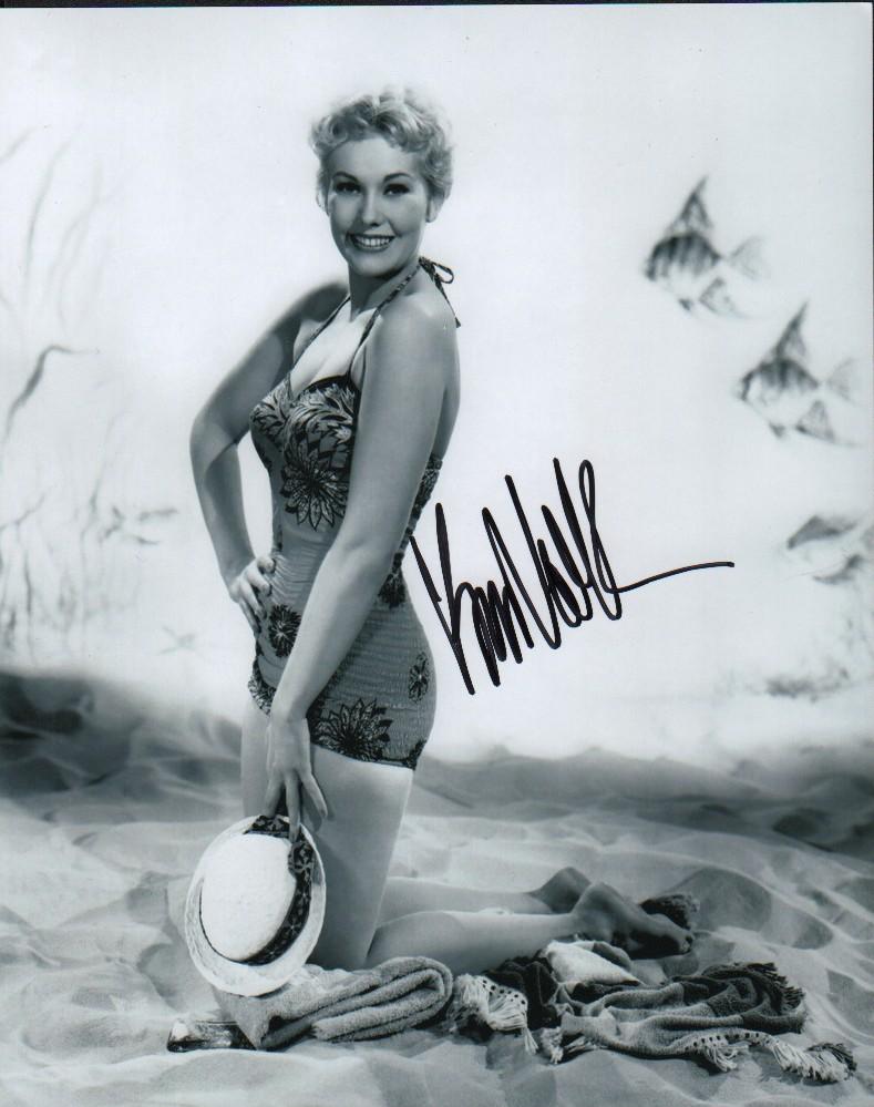 Kim Novak sexy signed photograph (1 of 1)