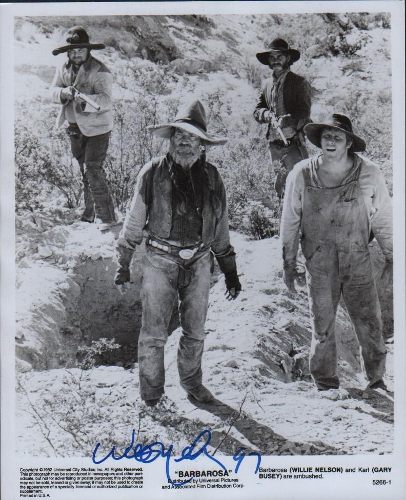 Willie Nelson vintage signed photograph (1 of 1)