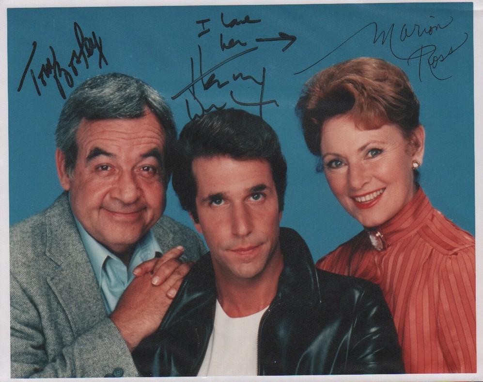 Happy Days cast signed photograph B (1 of 1)