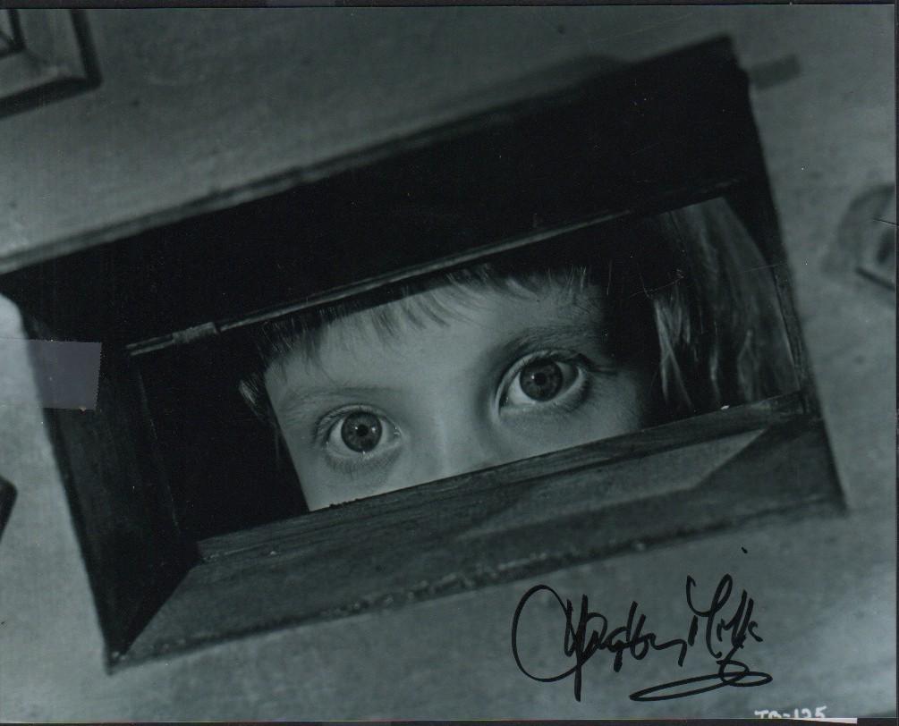 Haylie Mills signed vintage photograph (1 of 1)