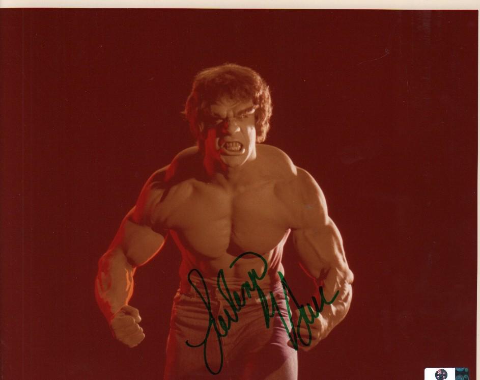 Lou Ferrgino the Hulk signed photograph (1 of 1)