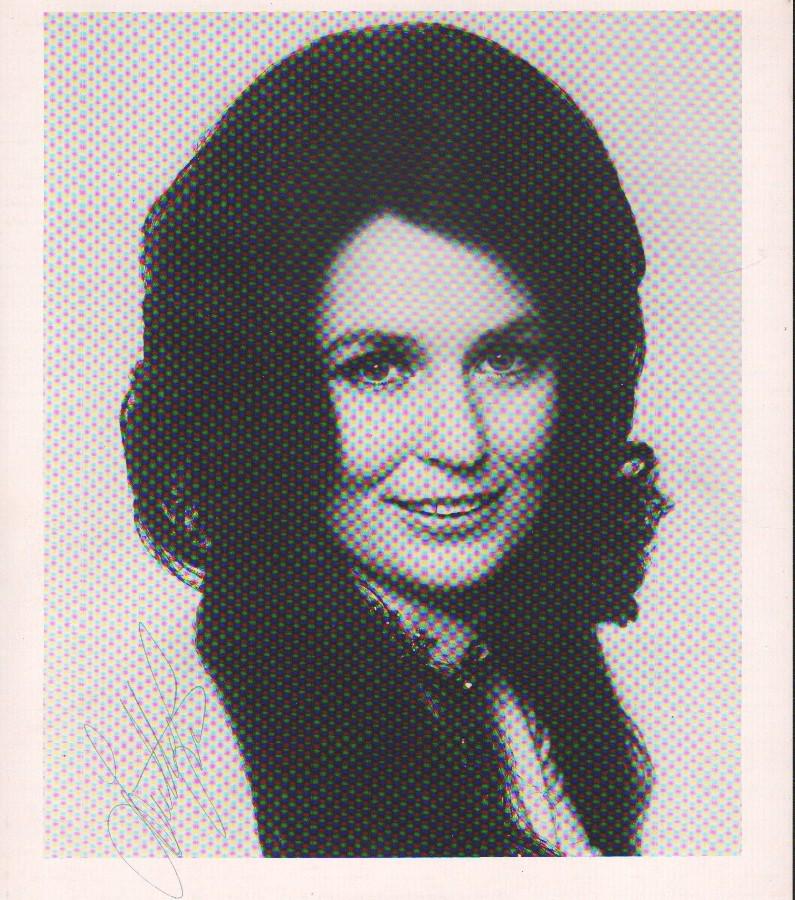 Loretta Lynn signed photograph (1 of 1)