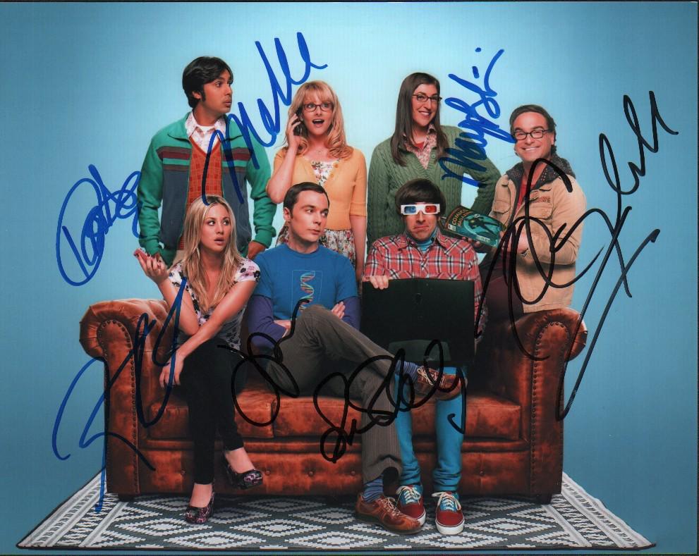 Big Bang Theory cast signed photograph (1 of 1)