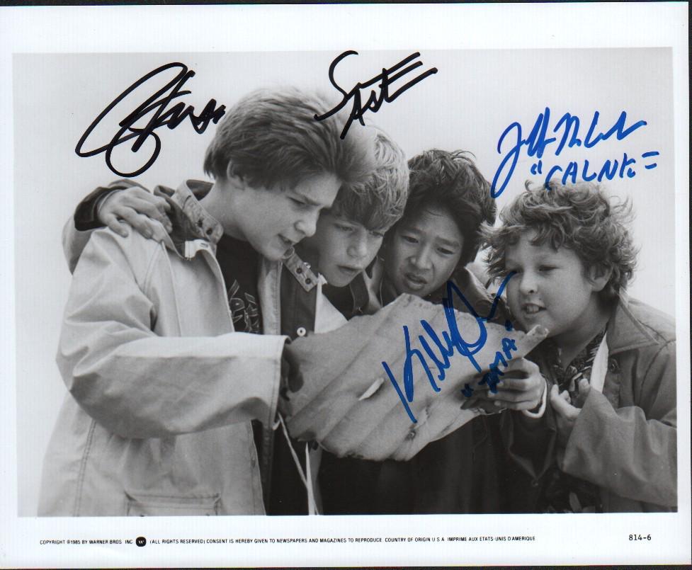 Goonies cast signed photograph (1 of 1)