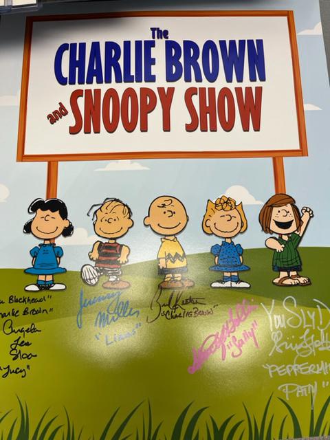 Peanuts cast signed 16x20 photograph (1 of 1)