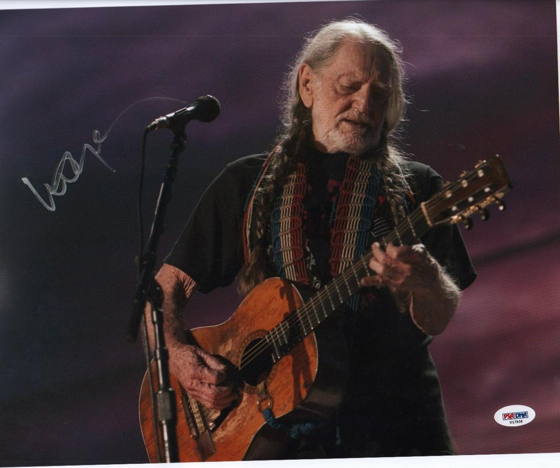 Willie Nelson signed 14x16 photograph (1 of 1)