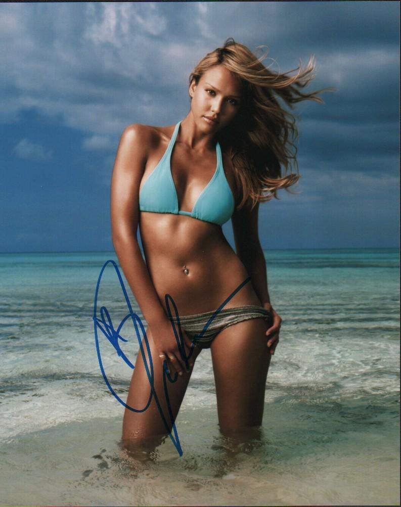 Jessica Alba sexy Out of the blue signed photograph (1 of 1)