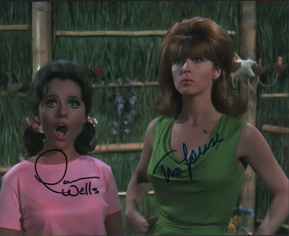 Tina Louise & Dawn Wells Gilligans Island signed photograph (1 of 1)