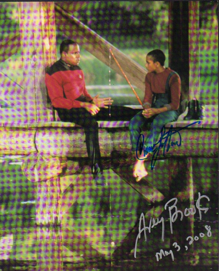Avery Brooks and Cirroc Lofton signed 11x14 Star Trek Deep Space Nine photograph: 11x14 signed by both the pixelation does NOT show in person only on this bad scan with COA