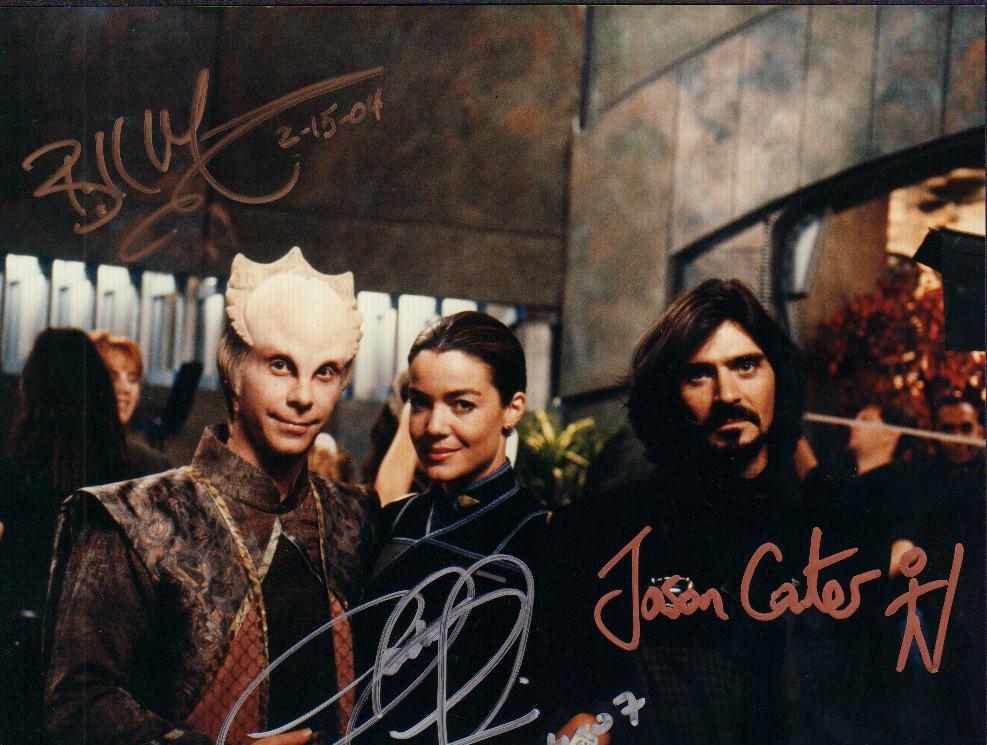 Babylon 5 partial cast signed photograph (1 of 1)