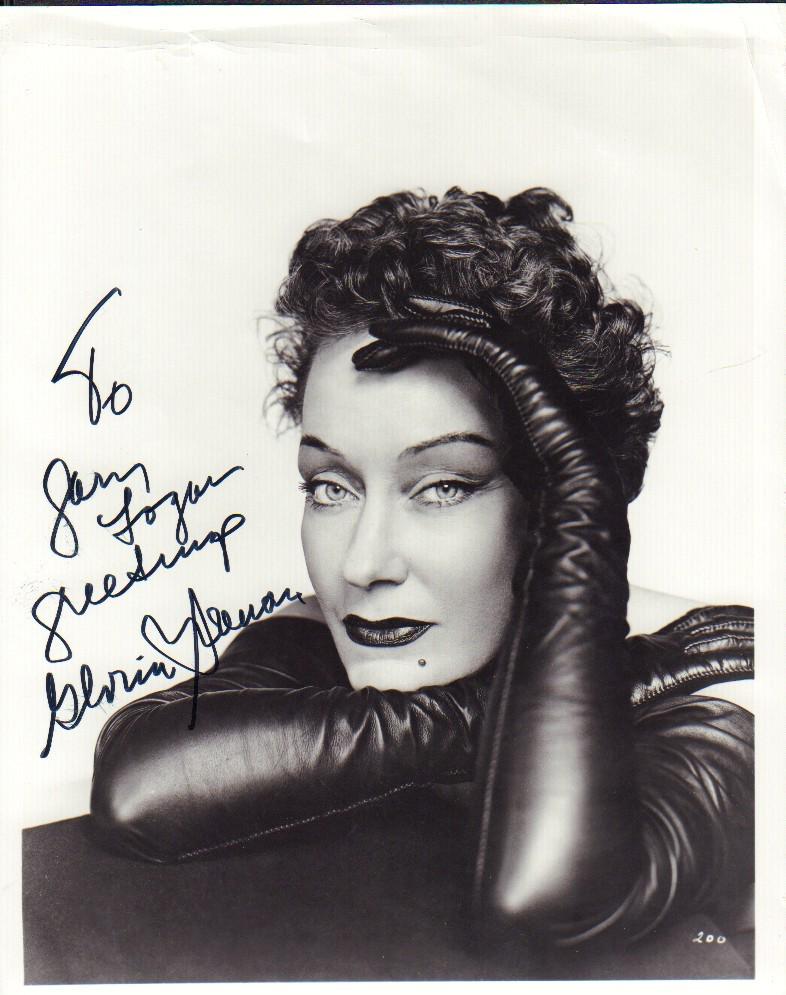 Gloria Swanson signed vintage photograph (1 of 1)