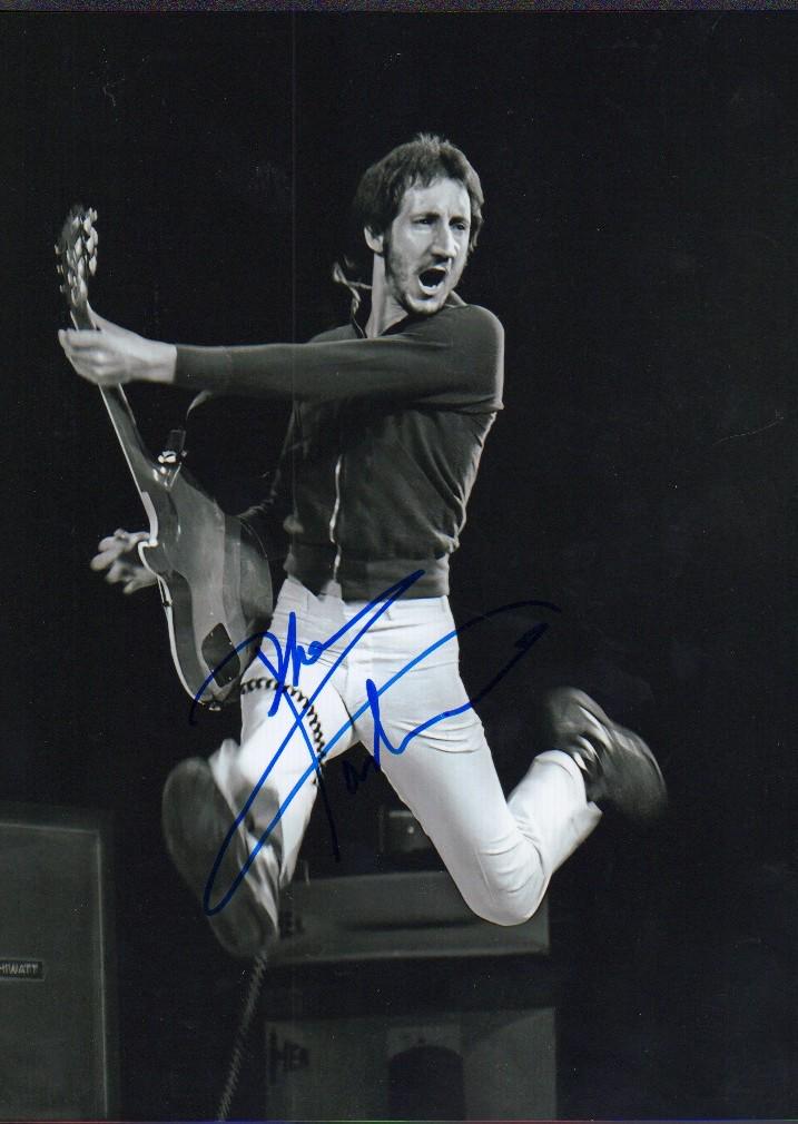 Pete Townshend The WHO signed photograph (1 of 1)