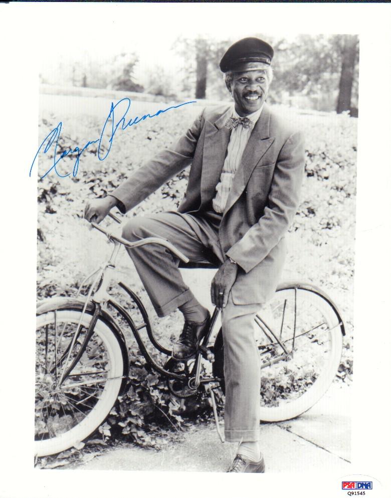 Morgan Freeman signed photograph (1 of 1)