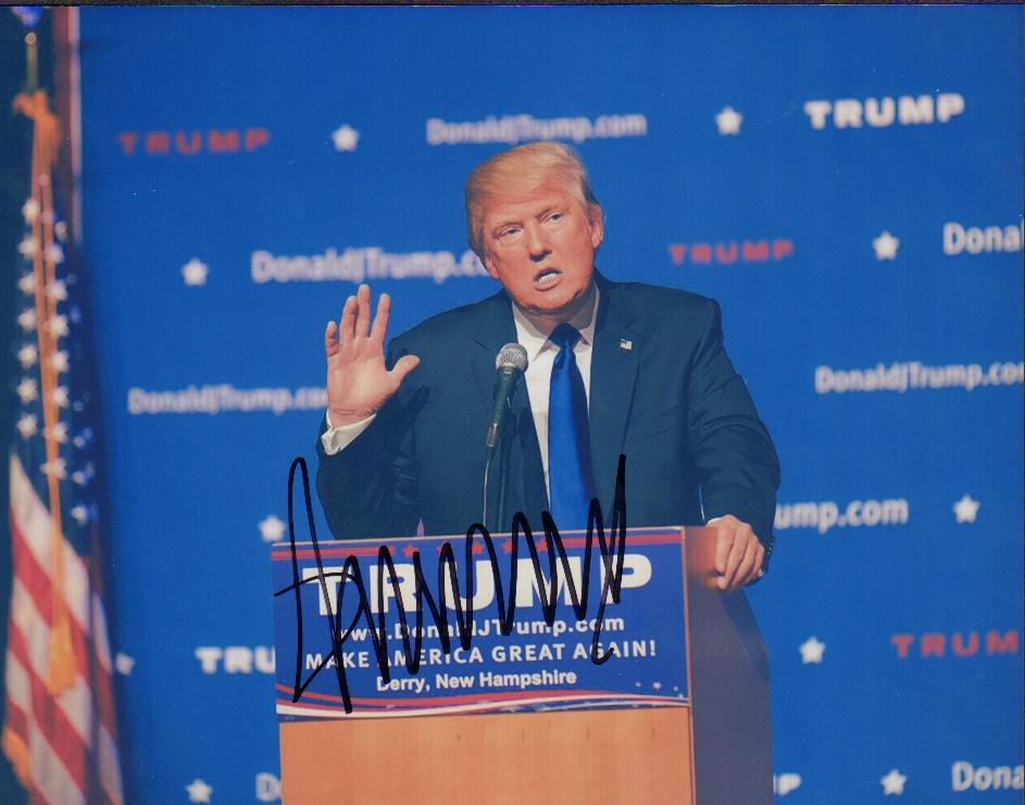 Donald Trump signed photograph (1 of 1)