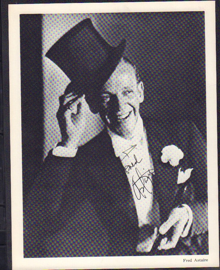Fred Astaire signed photograph (1 of 1)