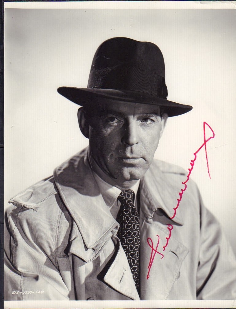 Fred MacMurray signed photo (1 of 1)