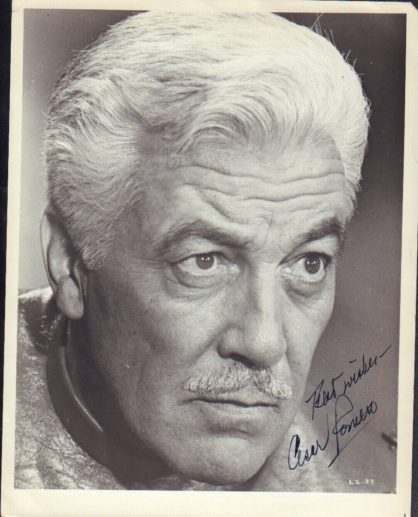 Cesar Romero signed photo (1 of 1)