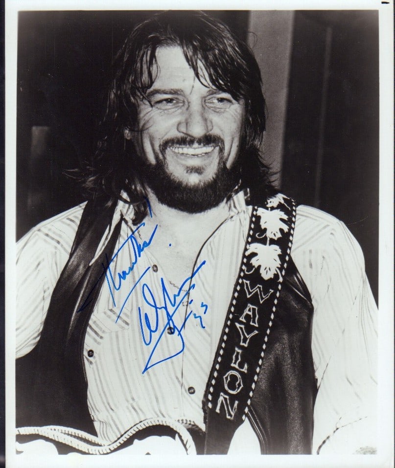 Waylon Jennings signed photo (1 of 1)
