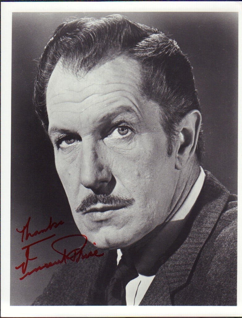 Vincent Price signed photograph (1 of 1)