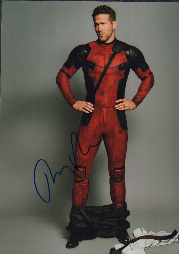 Ryan Reynolds Deadpool signed photograph (1 of 1)